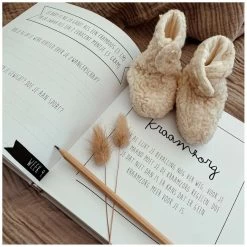 Kidooz Invulboek Bump - 9-maanden - Zwangerschap - Linnen -Speelgoed & Boeken Deals 142559 1425590035 4